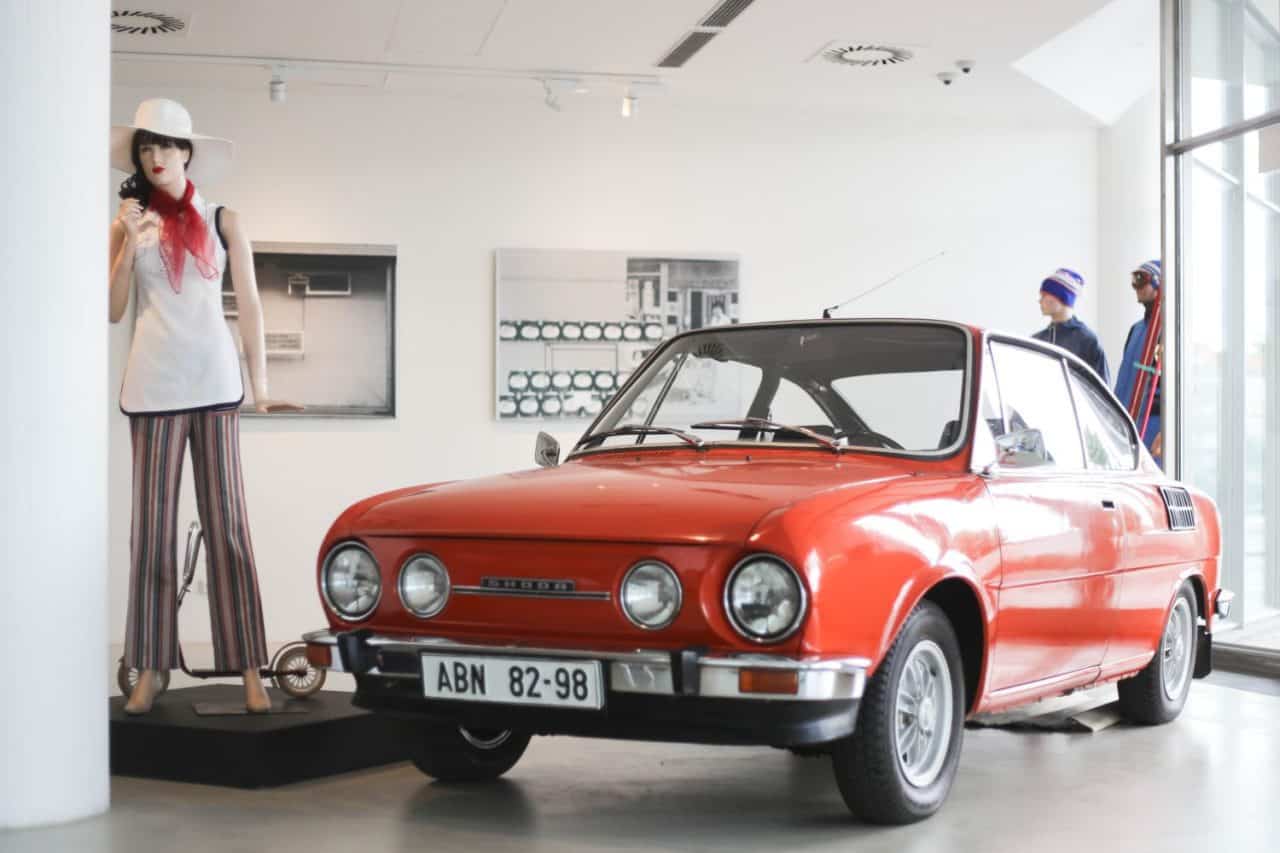 Retro auto (retro_08)