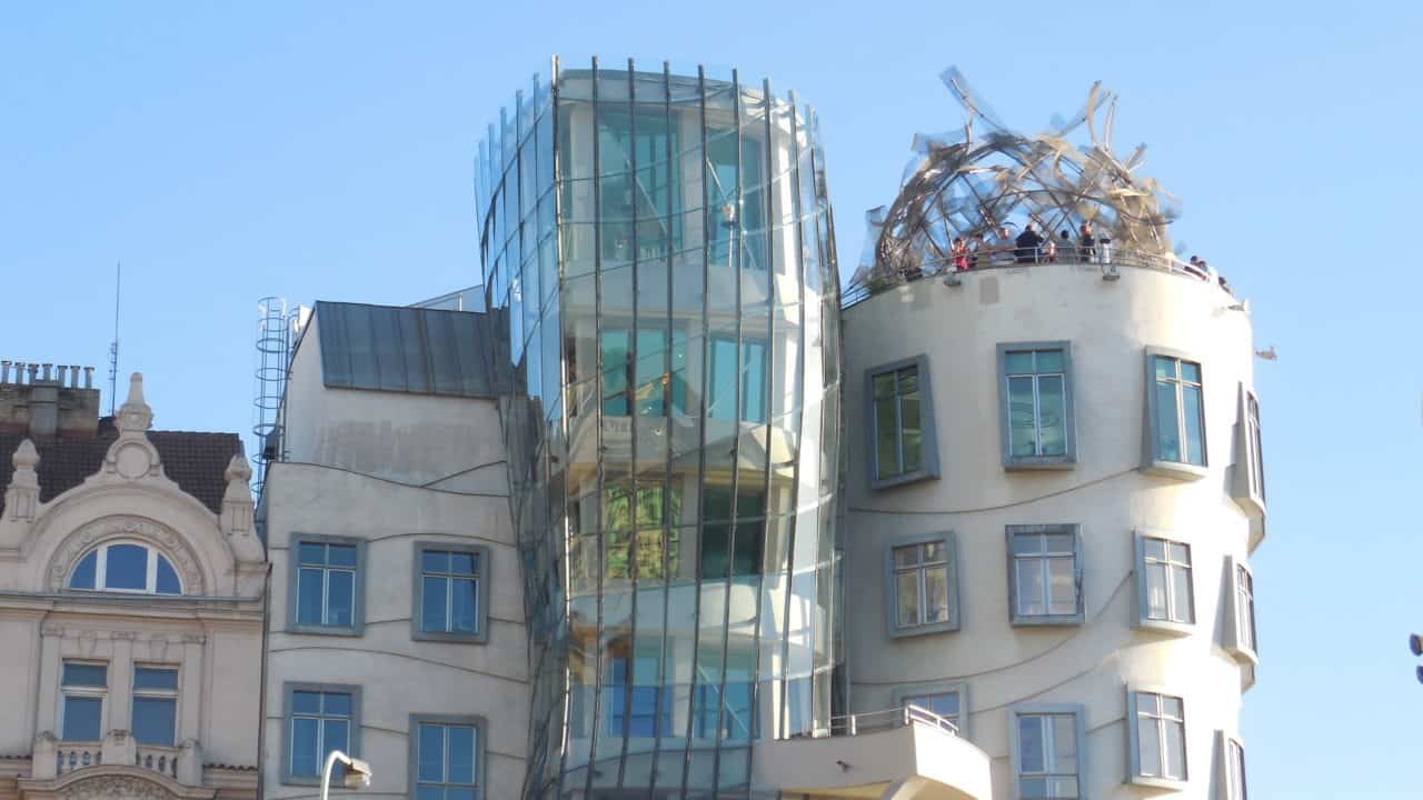 Retro výstava - Tančící dům 03 - střecha, restaurace, kavárna, vyhlídka