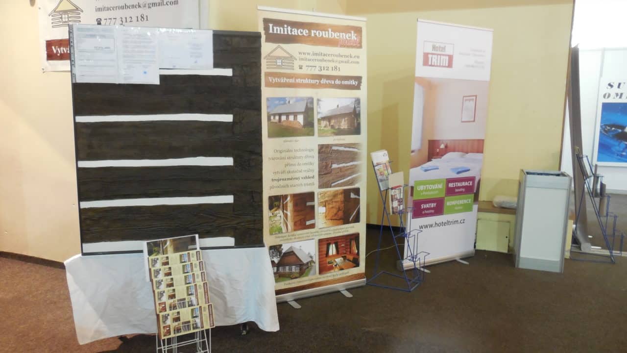 21. stavební výstava Pardubice - podzim 2016 - interiér - imitace roubenek