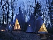 dum-jaky-svet-nevidel-kazdy-pokoj-ma-svou-vlastni-strechu-idnes-cz-bydleni-8-9-2016