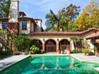 Pozoruhodný dům v němž 30 let bydlel Mel Gibson HOME-bydlení 1.9.2016