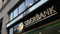 sberbank-a-unicredit-bank-nasleduji-velke-banky-a-take-zvysily-urokove-sazby-u-svych-hypotek-ihned-cz-16-12-2016