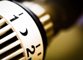 6 věcí, které zkontrolovat před topnou sezónou Ventil radiátoru - ilustrační obrázek