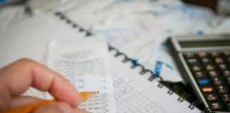 Snížení účtů za energie pomůže nejen v obtížné situaci Kalkulačka účtenka peníze úspory