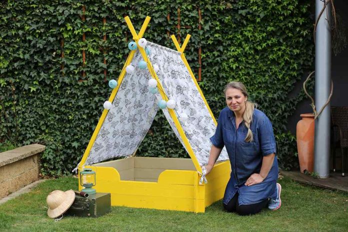 Teepee 15 - Marika Mánková - balakrylrecyveci.cz