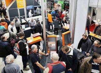Infotherma 2023 – bude místem setkání, diskuzí a námětů Infotherma - lidé na výstavě