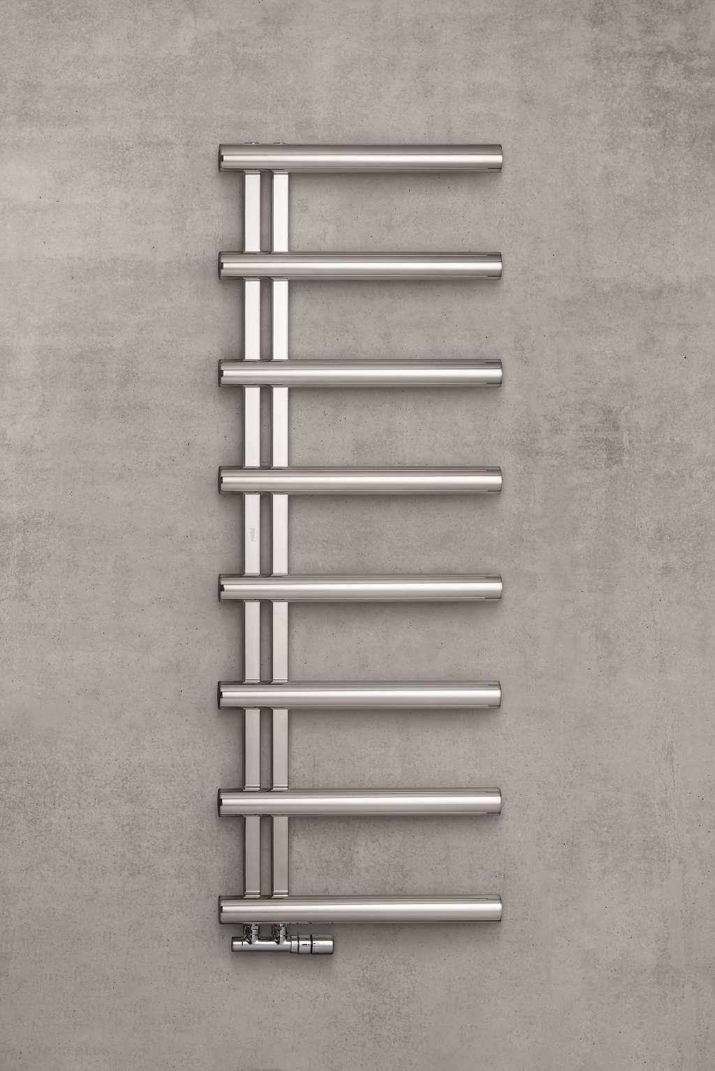 Zehnder Studio Collection - Designový radiátor Chime chrom