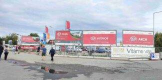 Na návštěvě stavebních veletrhů For Arch a For Interior 2023 For Arch a For Interieo 2023 - exteriér vstup a billboardy