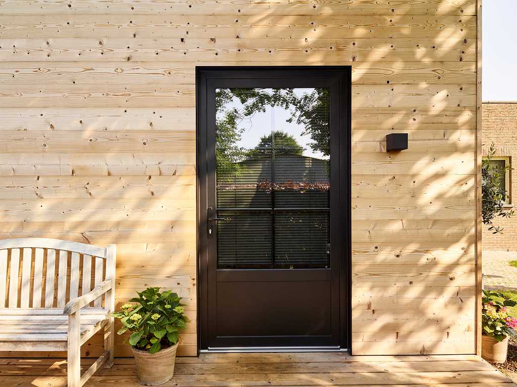 Deceuninck Elegant ThermoFibra Infinity, odstin-1043, z exteriéru