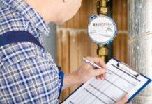 Konec levného tepla od sousedů. Od ledna platí nové podmínky rozúčtování Měření teplot v domech - ilustrační foto